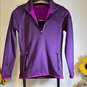 Nike Golf Therma-Fit Pullover in Vibrant Purple
